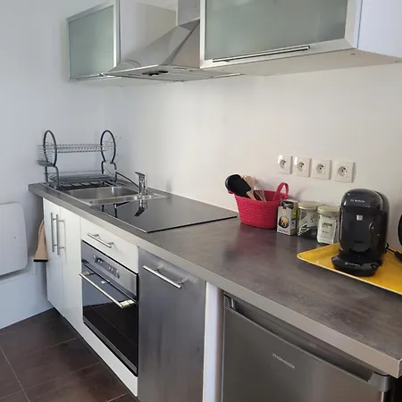 Terra Vienna T2 Hyper Centre Apartment *